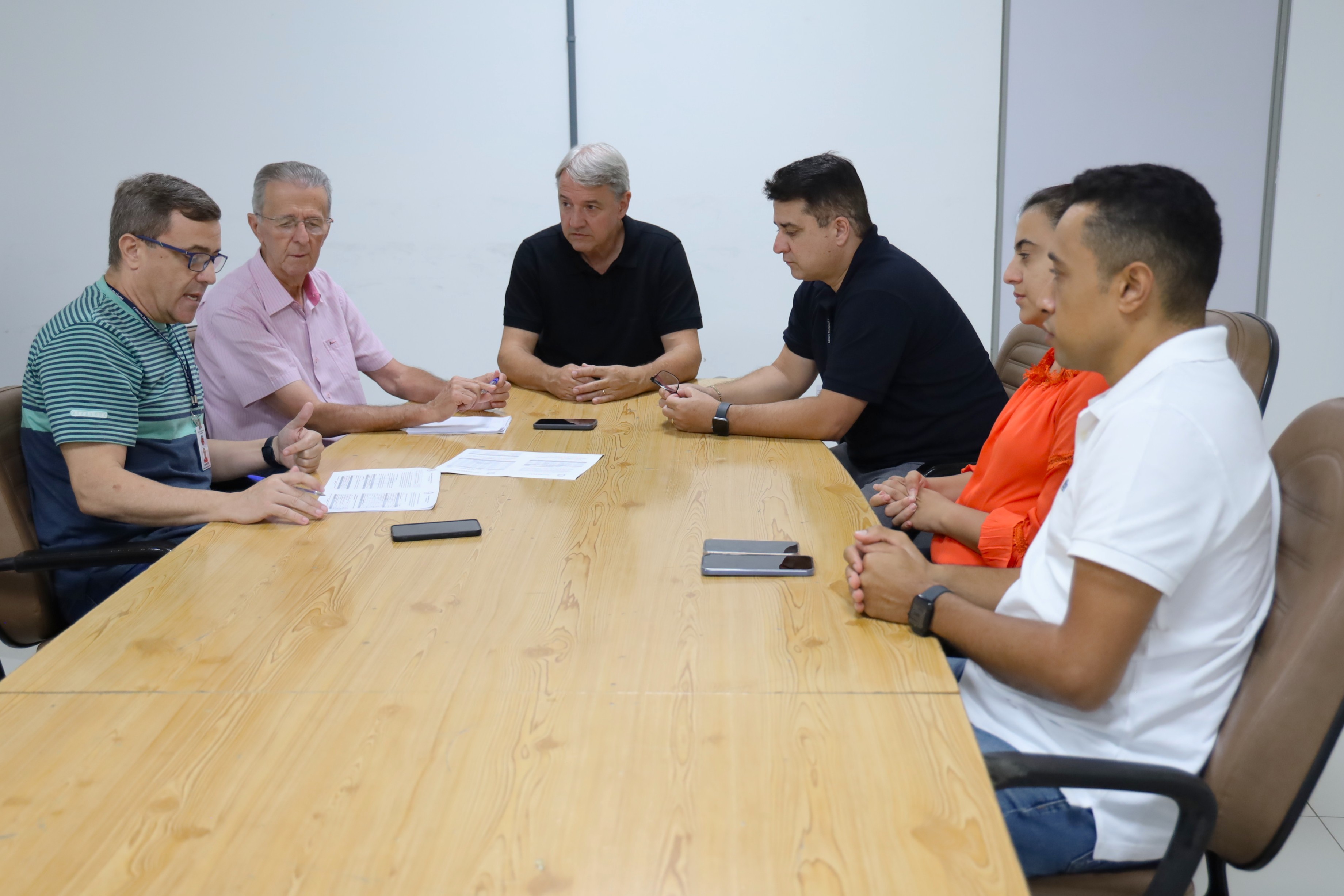 Comissão de Finanças e Orçamento da Câmara discute gestão e execução orçamentária anual de 2025