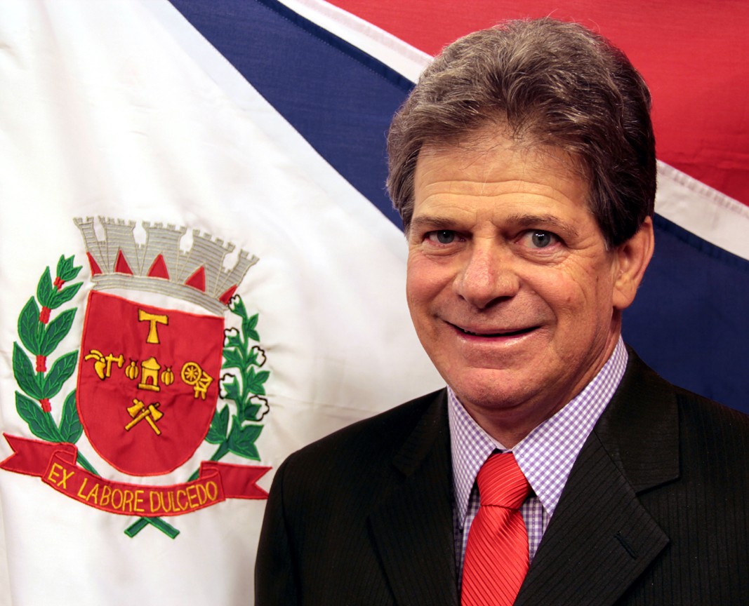 202077_Prof_Pe_Sérgio-