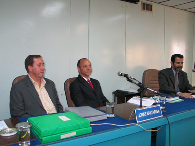 Dr. Rômulo durante uso da Tribuna Livre.