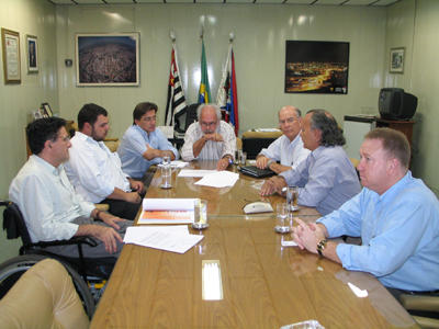 Prefeito aprova realização da feira Inclutec/Reacess em Americana.